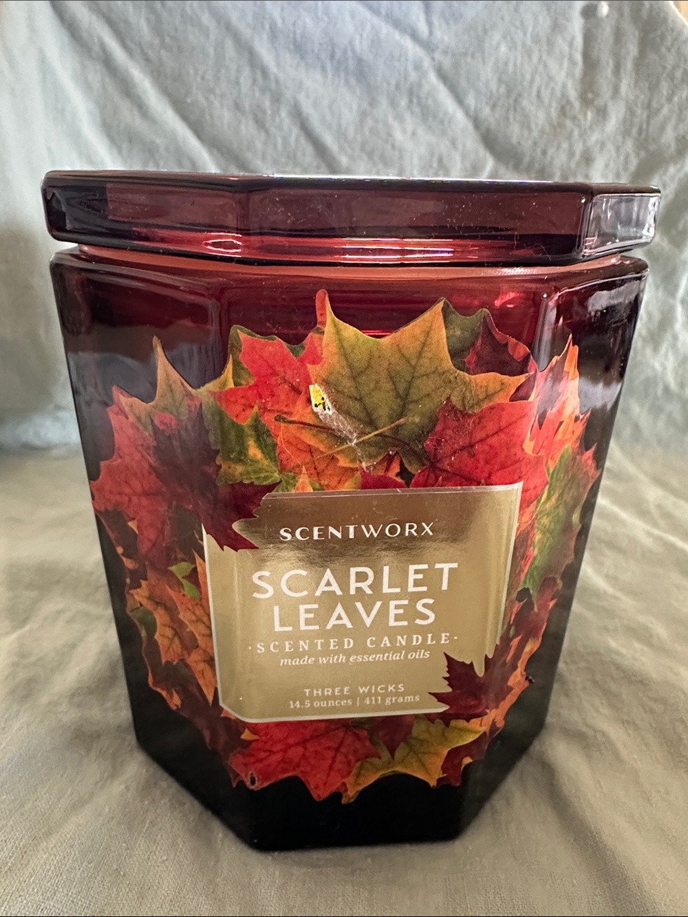 Scentworx Scarlet Leaves Scented Candle